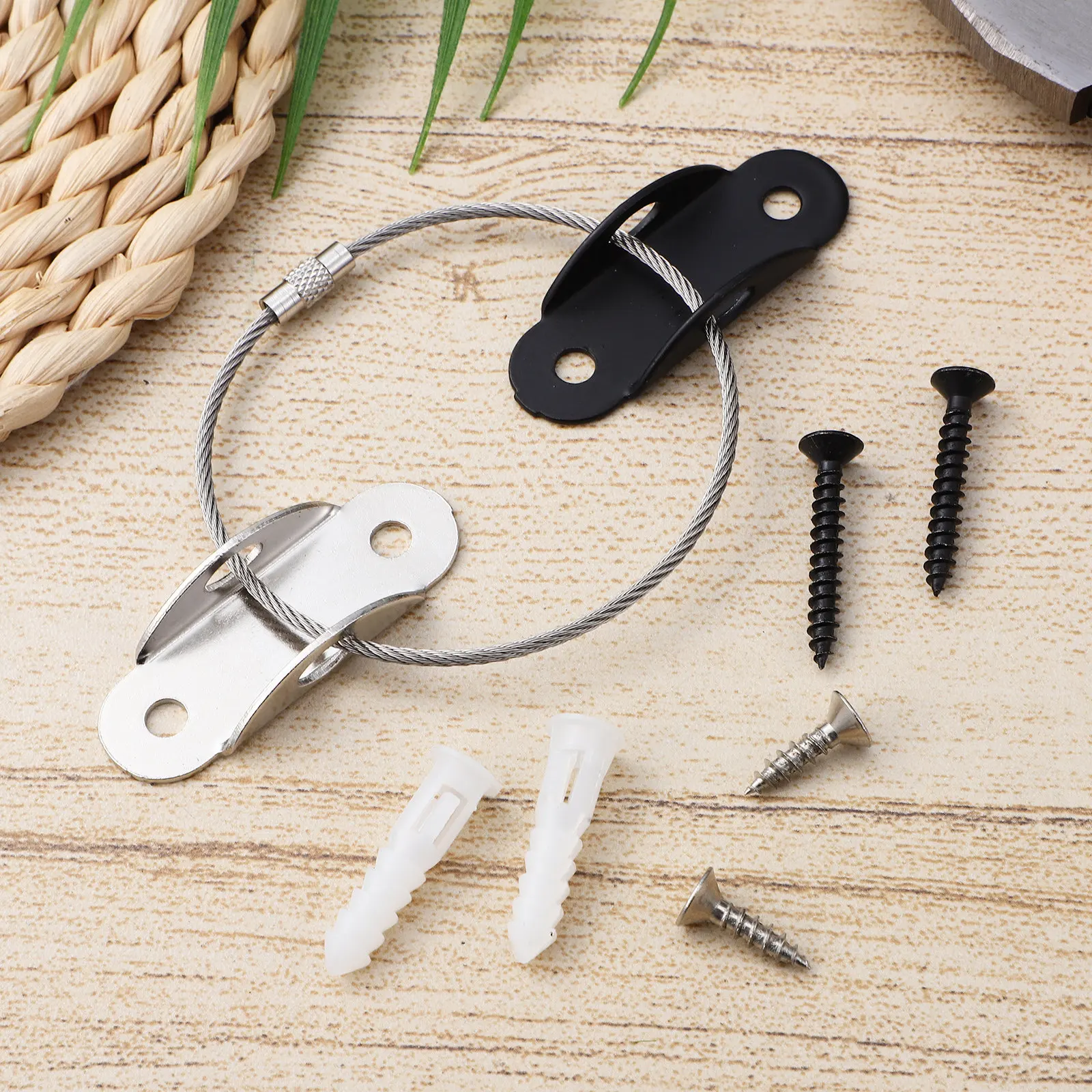 

2Pcs Anti Tip Furniture Straps Baby Proofing Furniture Anchors Secure Dresser Cabinet Bookshelf Wall Safety Anchors