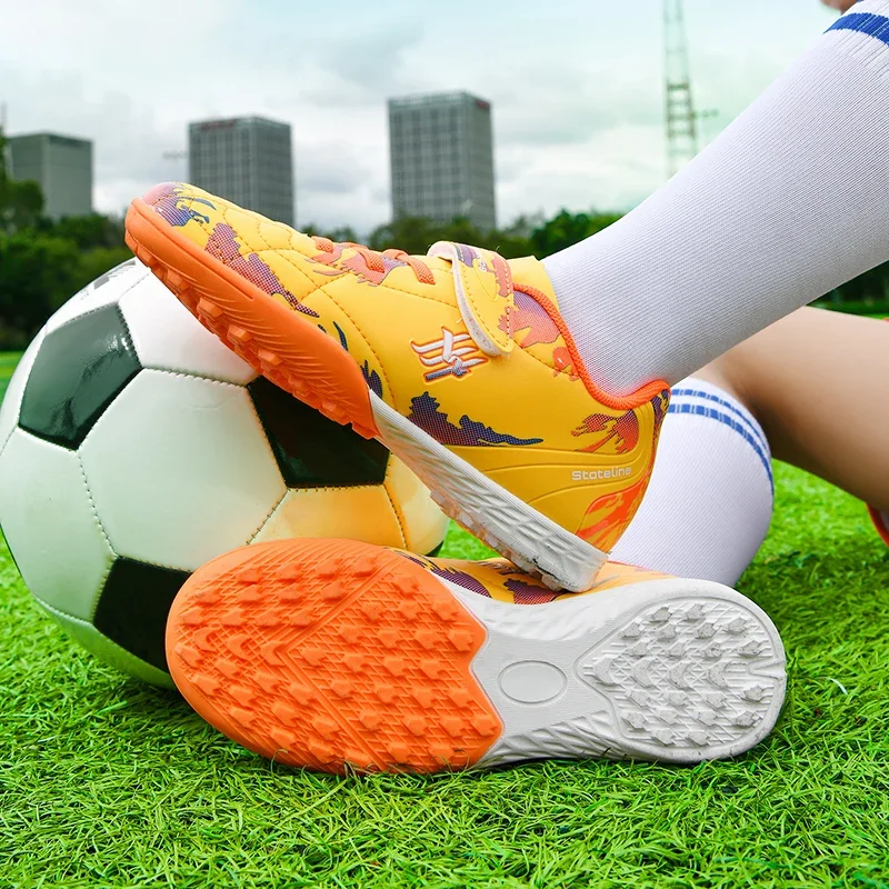 Fashion Turf Soccer Shoes Kids Training Shoes Low-cut Football Sports Shoes For Boys Outdoor Non-slip Children's Futsal Sneakers