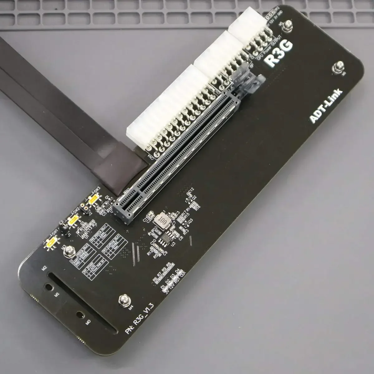 PCIe 3.0 X4 Desktop Computer External Graphics Adapter  Transfer Discrete Graphics Extension Cable PCI-E3.0 DIY Expansion Dock