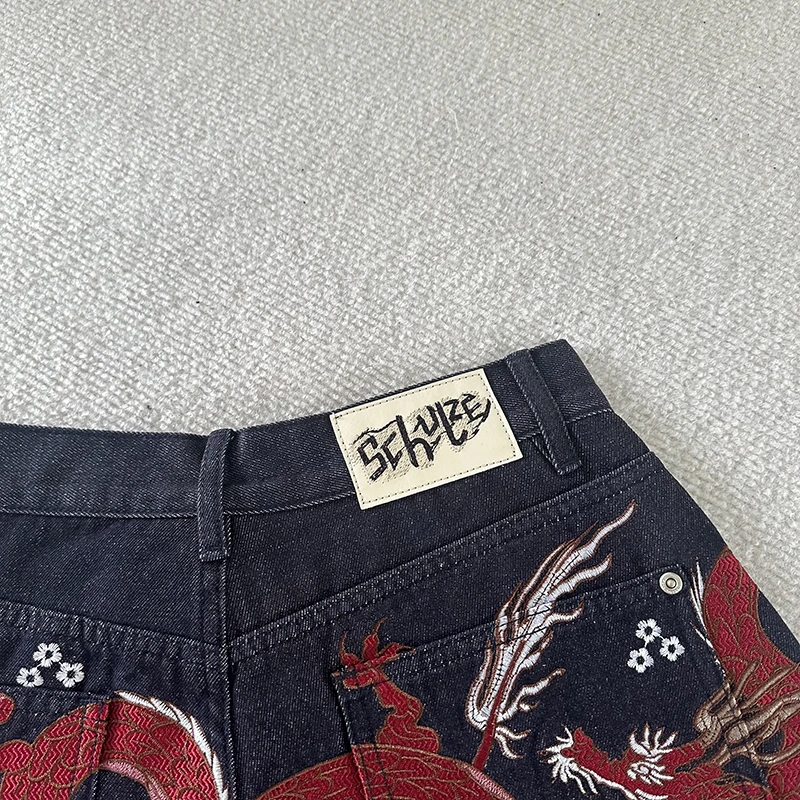 2026 New Arrival DERSCHUTZE Streetwear Knee Length Bottoms Men Traditional Chinese Twin Dragon Embroidery Dark Navy Shorts