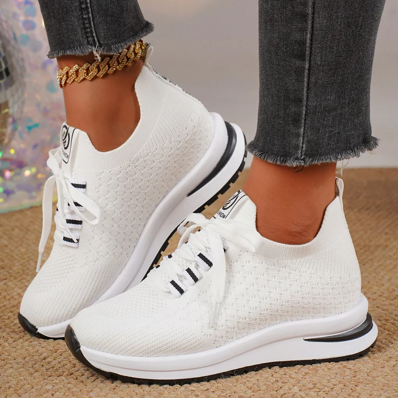 

2025 Spring and Autumn New Casual Shoes Mesh Breathable Thick Sole Height-Increasing Sports Running Shoes for Women