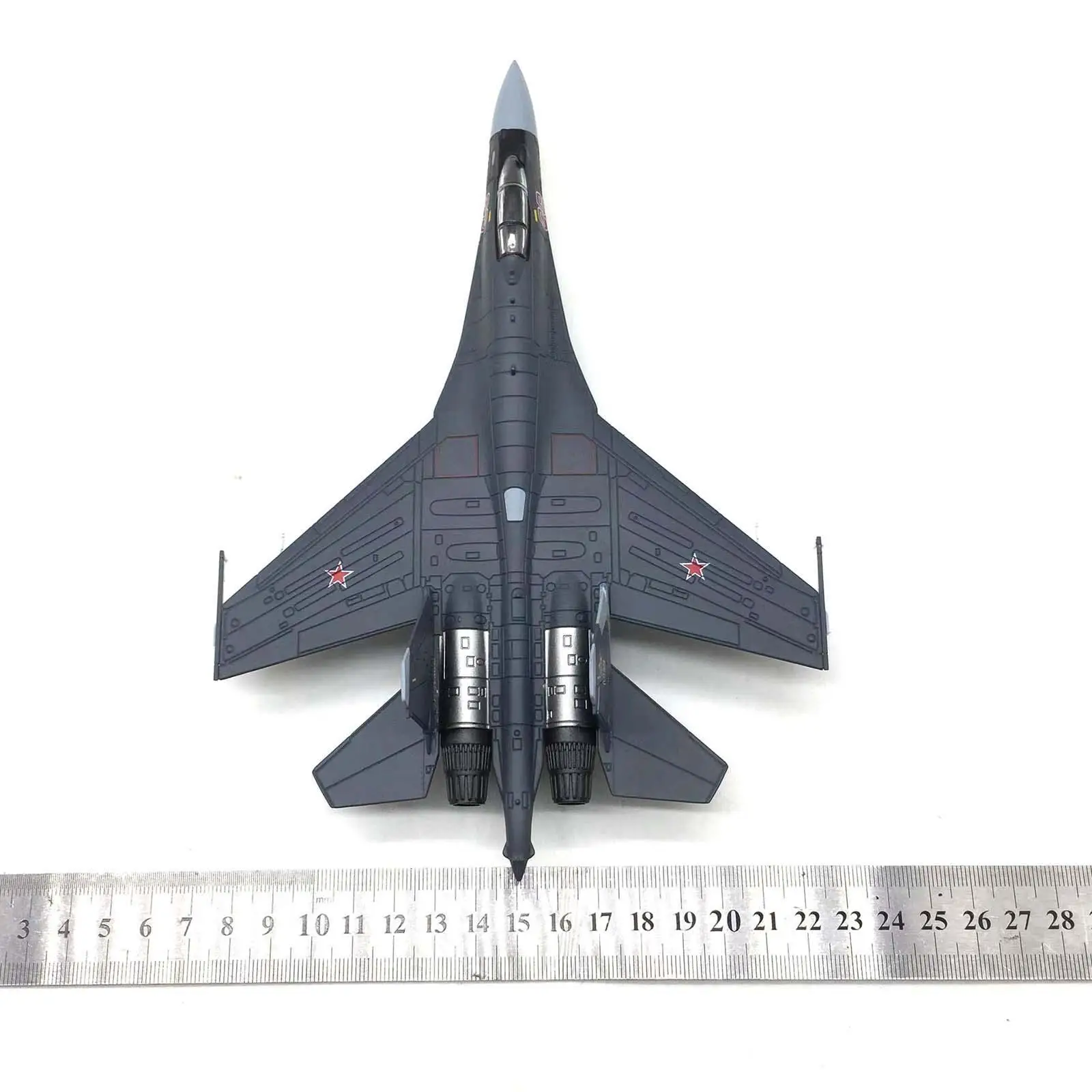 1/100 Alloy Russian Plane Model SU-35 Diecast Plane for Shelf Bedroom Decor