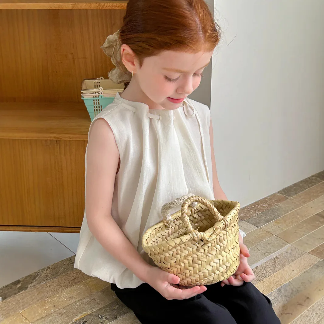 قمصان الفتيات 2025 ملابس الأطفال الصيفية الجديدة الكورية نمط فتاة طفل النمط الأجنبي زهرة دمية قميص عادية بسيطة يوميا