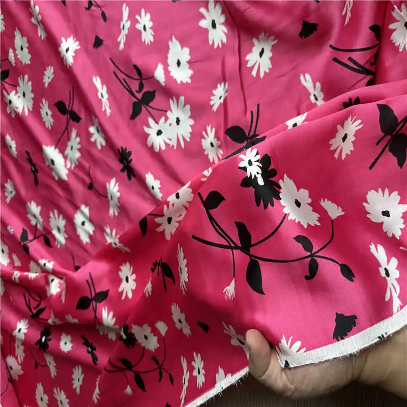 1 meter 65% Mulberry Silk 35% Cotton 19 momme Hot Pink Floral Printed Fabric 135cm 53