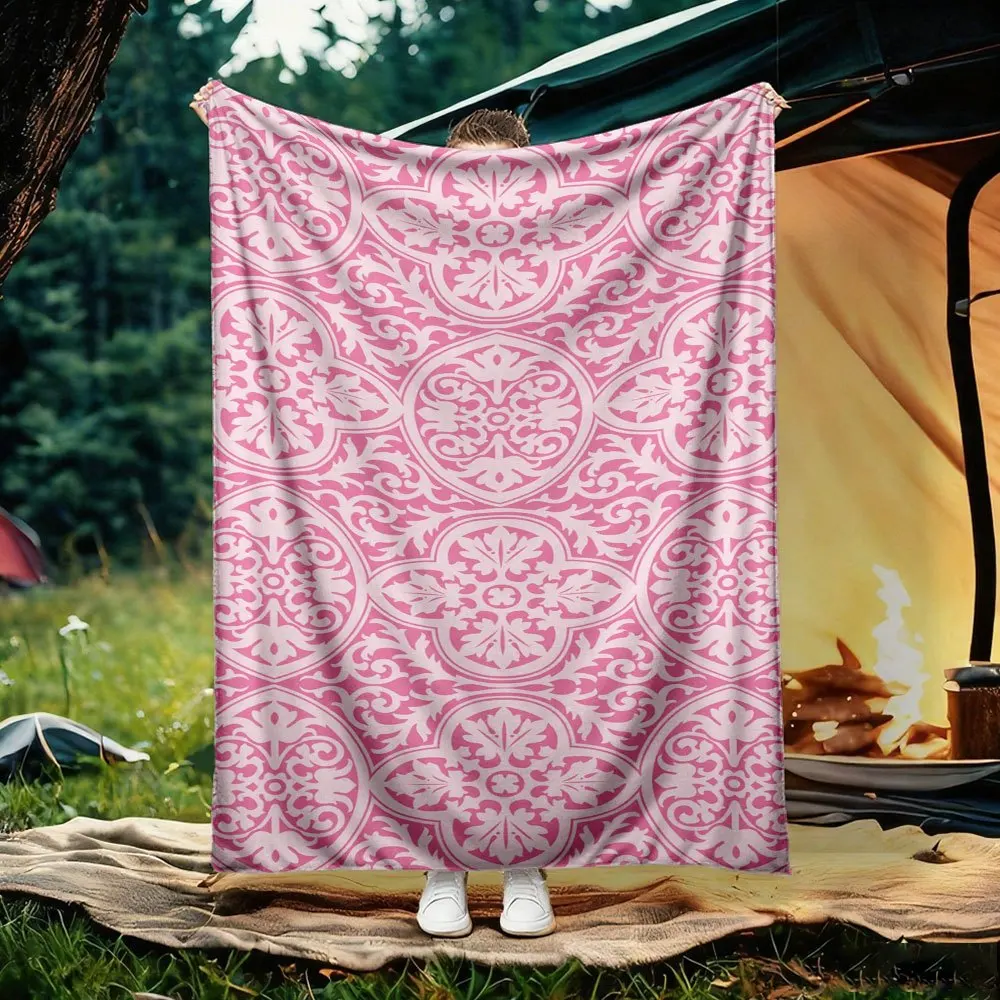 Decorative Pink Damask Pattern Throw Blanket Cozy Camping Picnic Throw Fleece Wrap Indoor Outdoor Aesthetic Decor