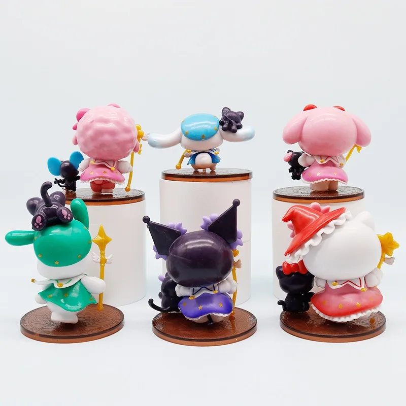 Sanrio boîte aveugle Kuromi Hello Kitty Figure nuit étoilée fête magicien série PVC table Collection décoration cadeaux mystère