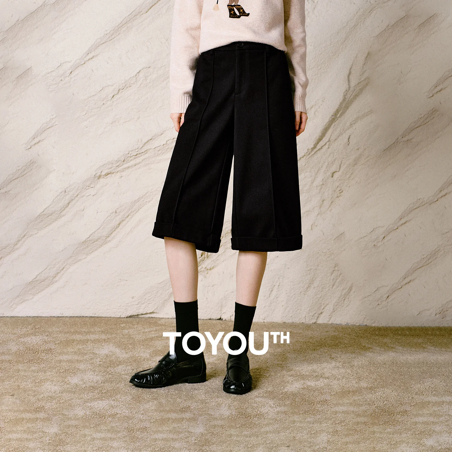 TOYOUTH Women Casual Pants 2026 Winter New Black High Waist Wide Leg Cuffed Hem Commuter Cropped Trousers
