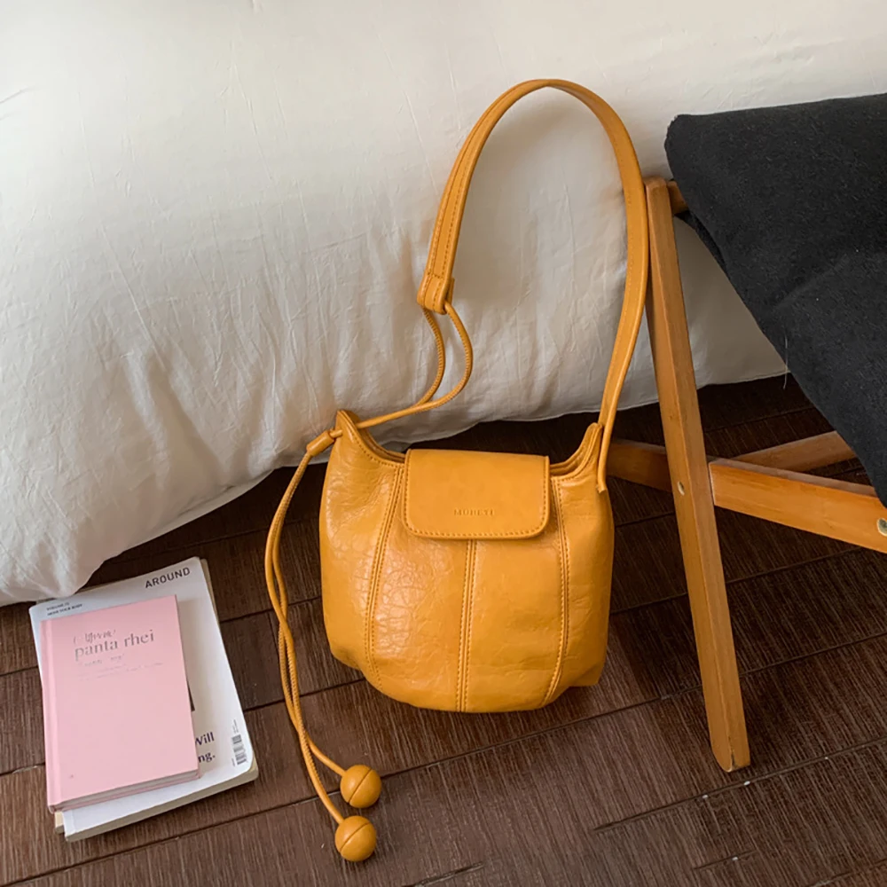 

Women's Summer Bucket Crossbody Bag Soft High Grade PU Leather Buckle Zipper Messenger Bags Drawstring Underarm Shoulder Bags