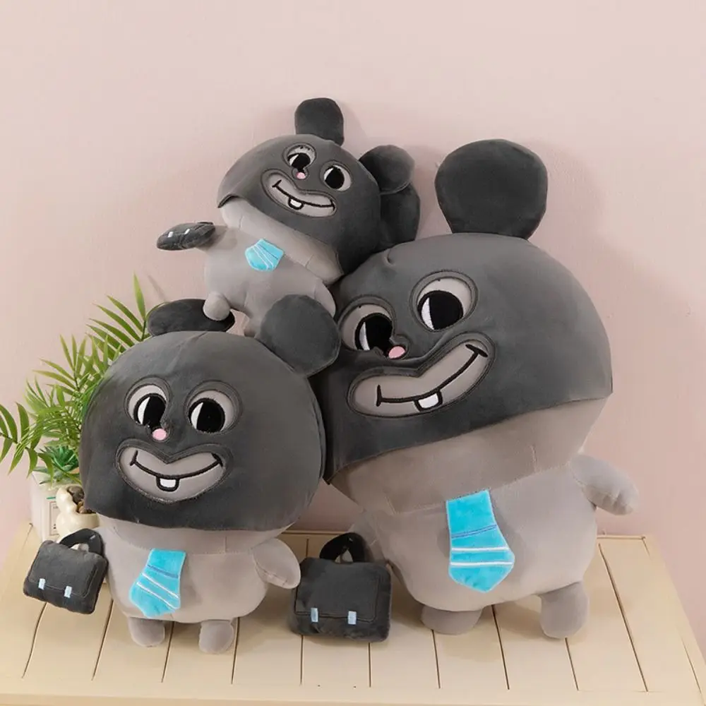 

Big Mouse Rat Plush Toy Embracing Flowers Backpack Stuffed Mouse Doll Grey Kawaii Animal Plush Pillow Boys and Girls