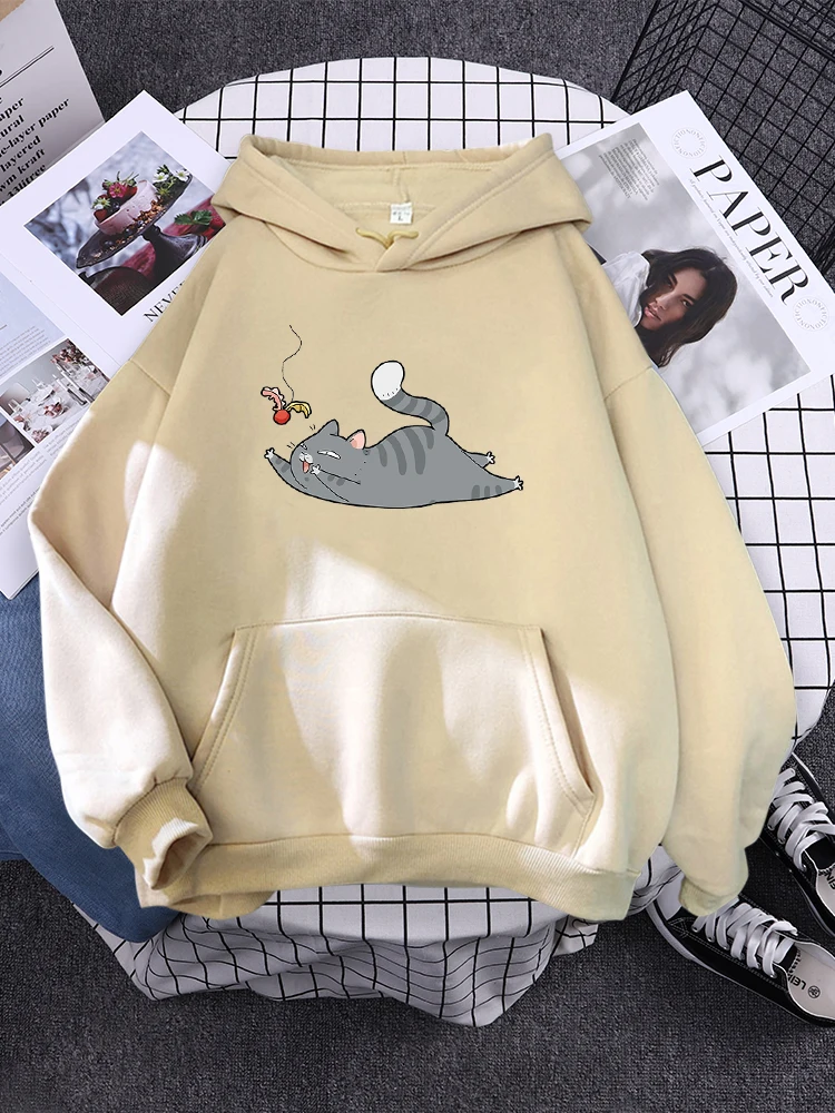 EINE katze angreifen federball Druck Frauen Hoodie Kpop Tasche Pullover Solide Warme Sweatshirt Einfache Lose Weibliche Streetwears