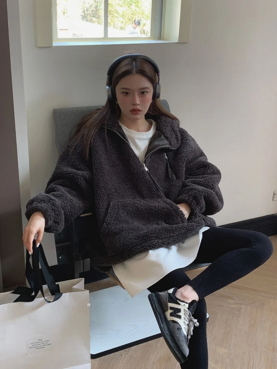 

KAS Warm Fce Sweet Pet Faion Design Sense Diagonal Zipper Hooded Lamb Fur Large Coat 2 Colors Women's Jaet