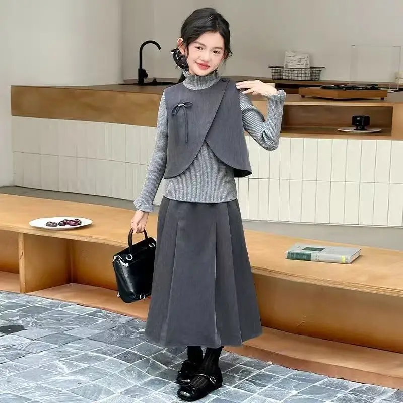 

Girls' Spring and Autumn Western Style Leisure SetChildren's New Mid to Large Children's Vest+Skirt+Sweater Three-Piece Set