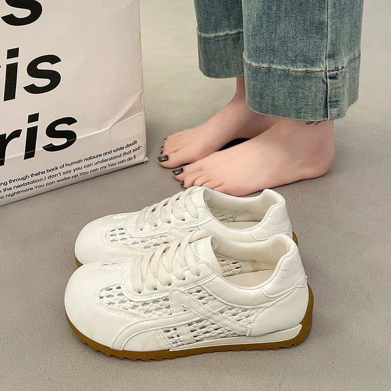Women Solid Color Outdoor Sneakers Simple Low Top Lace Up Breathable Mesh Upper Wear Resistant Non Slip Daily Casual Shoes
