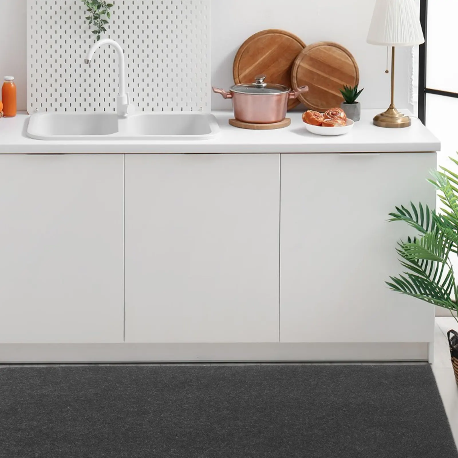 

Absorbent Felt Reusable Mat 105x90cm Washable Polyester Liner Non-Slip Drawer Cabinet Protector for Leak Spill Containment