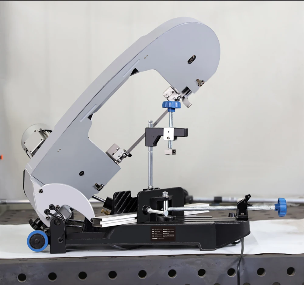 Hot Sale Factory Direct Small Band Saw High Precision Portable Metal Band Saw Pipe Cutting Machine