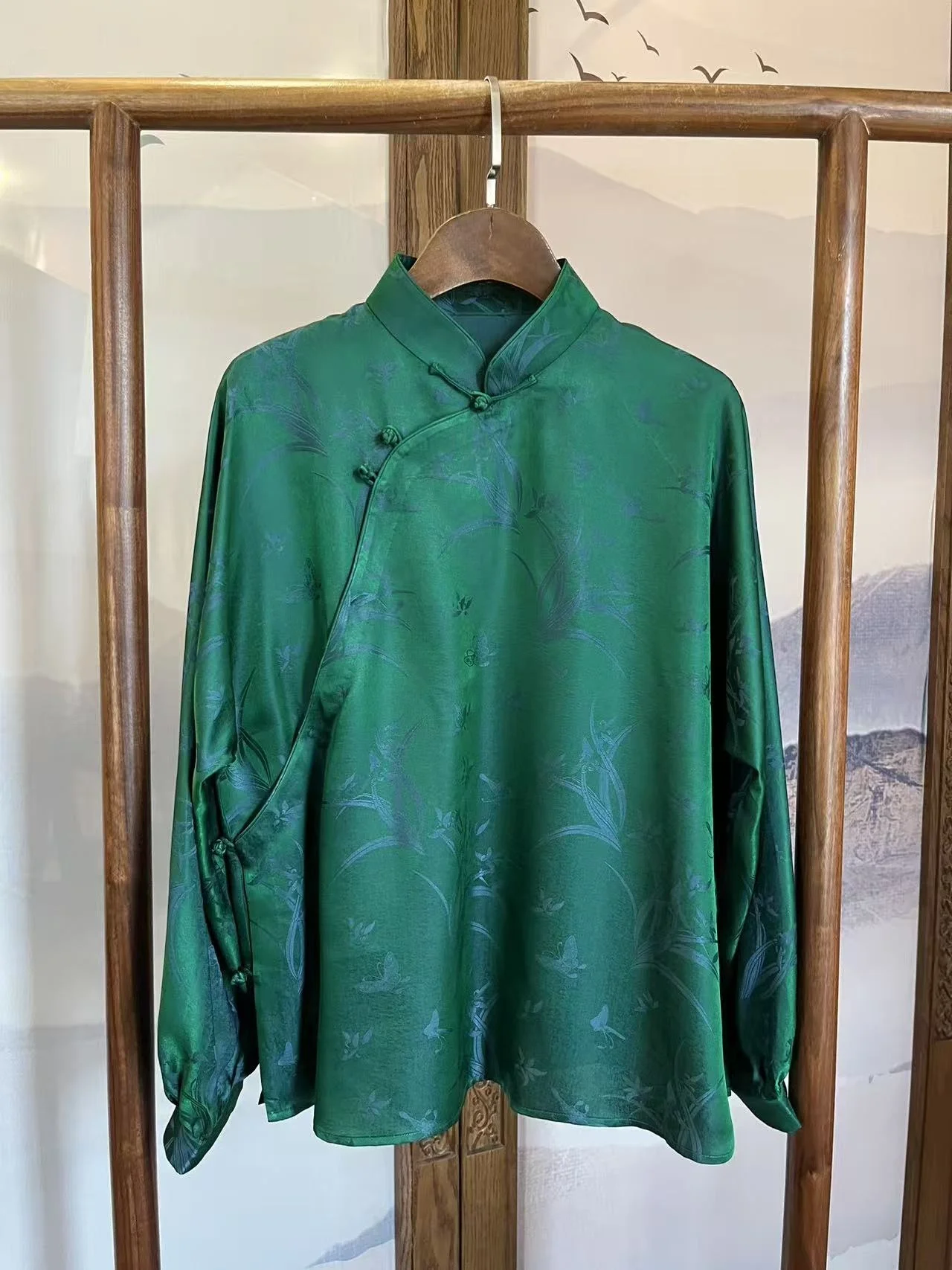 

New Seasonal Silk Chinese Sle Top Collar Long Sve round Ne Traditional Chinese Faion Women's Premium Quali Garment