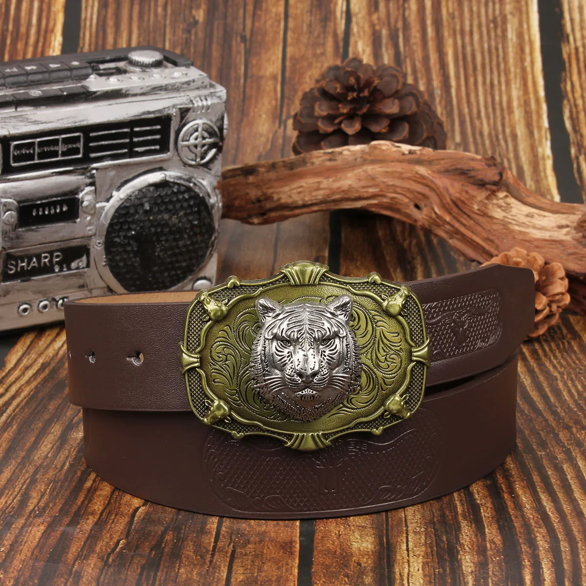 メンズ・レディースのカジュアルレトロベルト、ウエスタンスタイル！ タイガーヘッドメタルバックル付きPUベルト、日常の作業着に最適