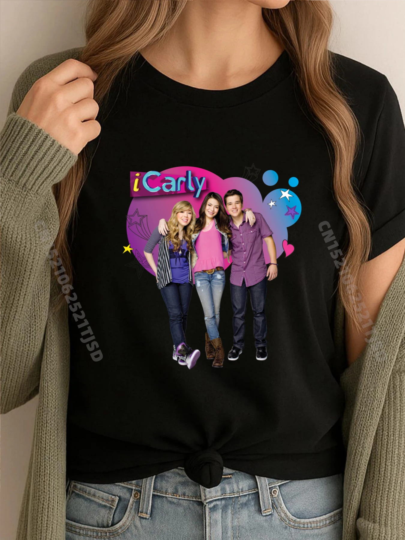 

Футболка iCarly Cast Bubble Carly Sam and Freddie Grahpic, топы Crazy