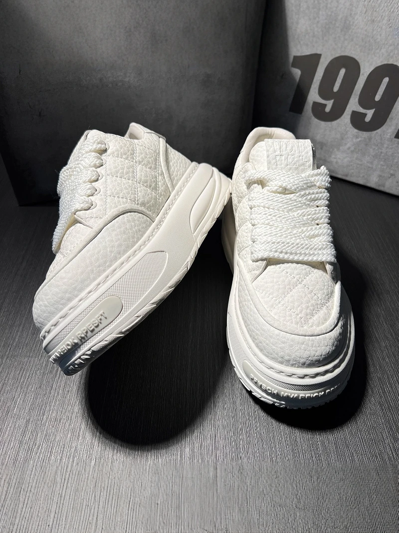 

Men's Casual Sport Shoes 2026 New Summer Trend All-Match Thick Bottom Anti-Slip Bread Board Shoes Leather Upgraded Version