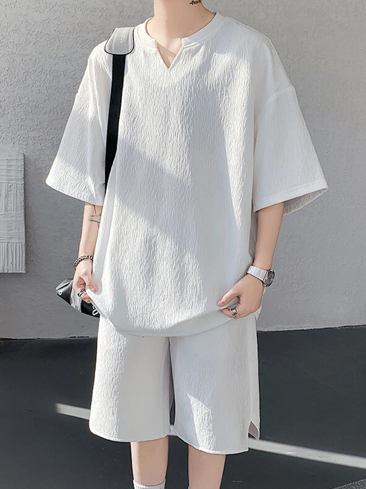 

Ice Silk Quick Dry V-Neck Men's Summer Thin Breathable Cool Feeling Short Sleeve T-Shirt Five-Quarter Shorts Complete Set