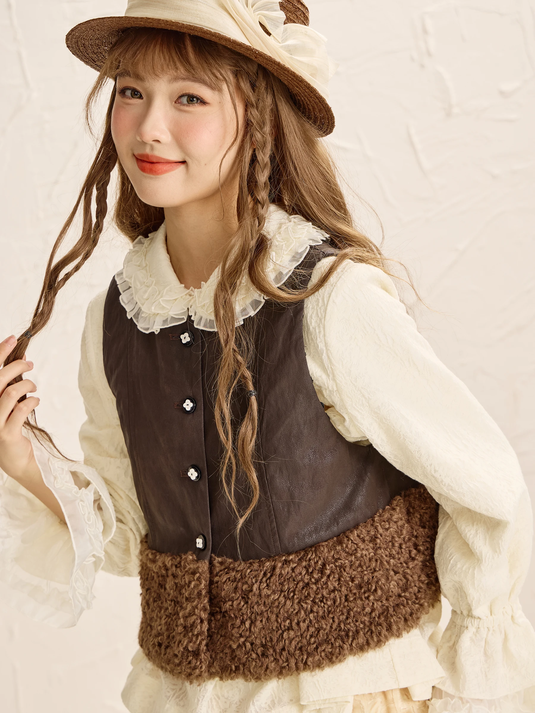 

Цветной жилет Blo Svel Mani Happy Japanese Sle для девочек, многослойный дизайн с отделкой из искусственного меха, круглый жилет обычной длины