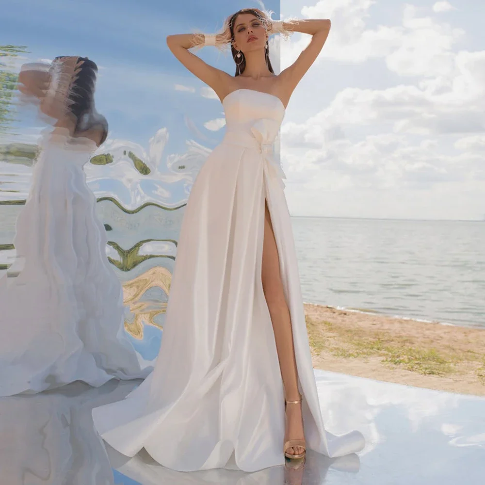 

Simple Satin Civil Wedding Dress Customized Strapless Sexy Backless Side Slit Bridal Gowns with Bow Elegant Bridal Dress 2025