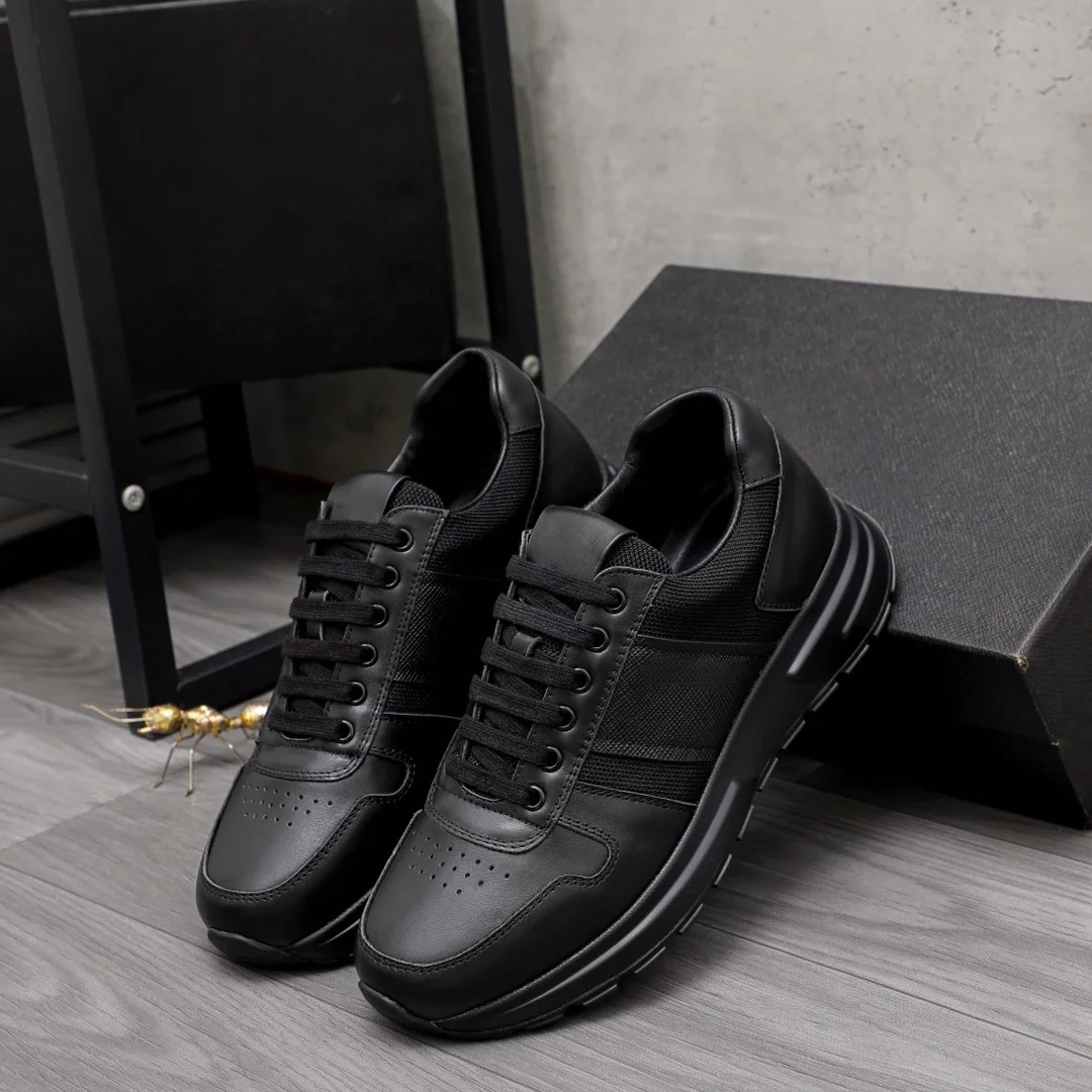 

Элитные повседневные кроссовки из натуральной кожи с подкладкой из овчины, идеально подходящие для активного отдыха