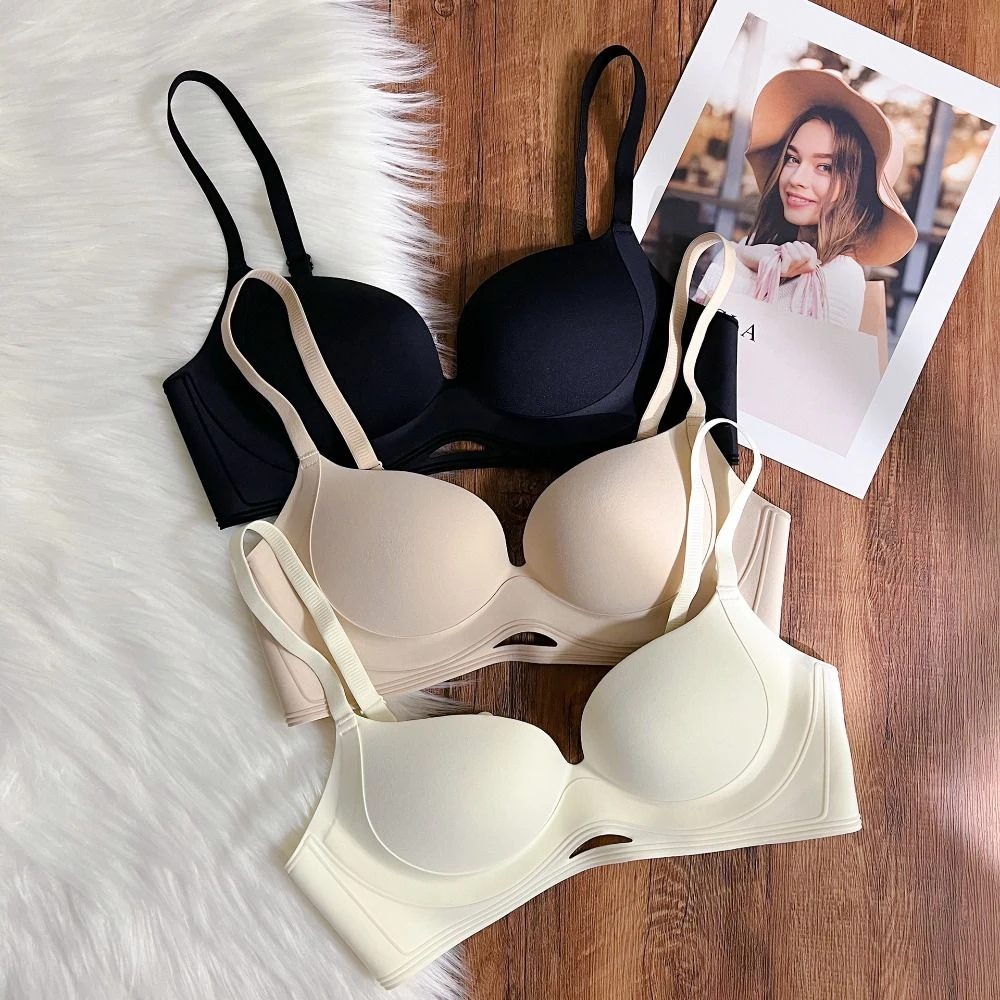 

Close-fitting Wireless Deep V Bra Anti-sagging Traceless Brassiere for Women Lingerie Adjustable Seamless Bras Running