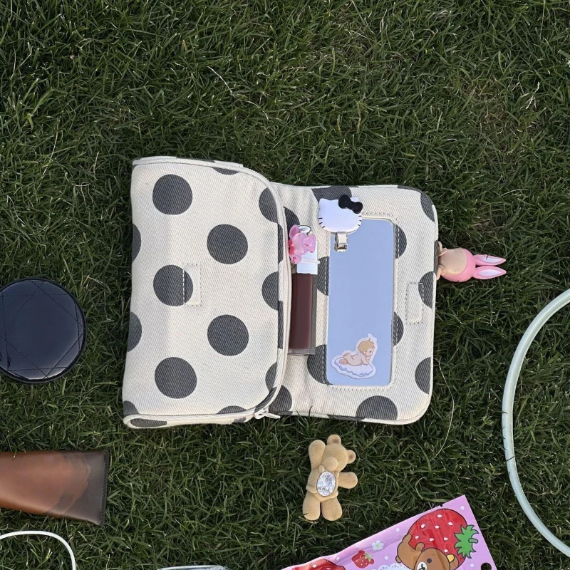 Koreanische Rosa Gestreifte Kosmetiktasche mit Spiegel, Niedliche Mini-Kosmetik-Aufbewahrungstasche, Tragbarer Reise-Beauty-Organizer für den täglichen Gebrauch von Mädchen – Detail 11