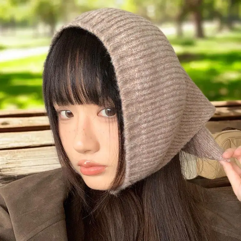 Sciarpe invernali da esterno calde lavorate a maglia addensate; Copricapo a triangolo retrò per donna.