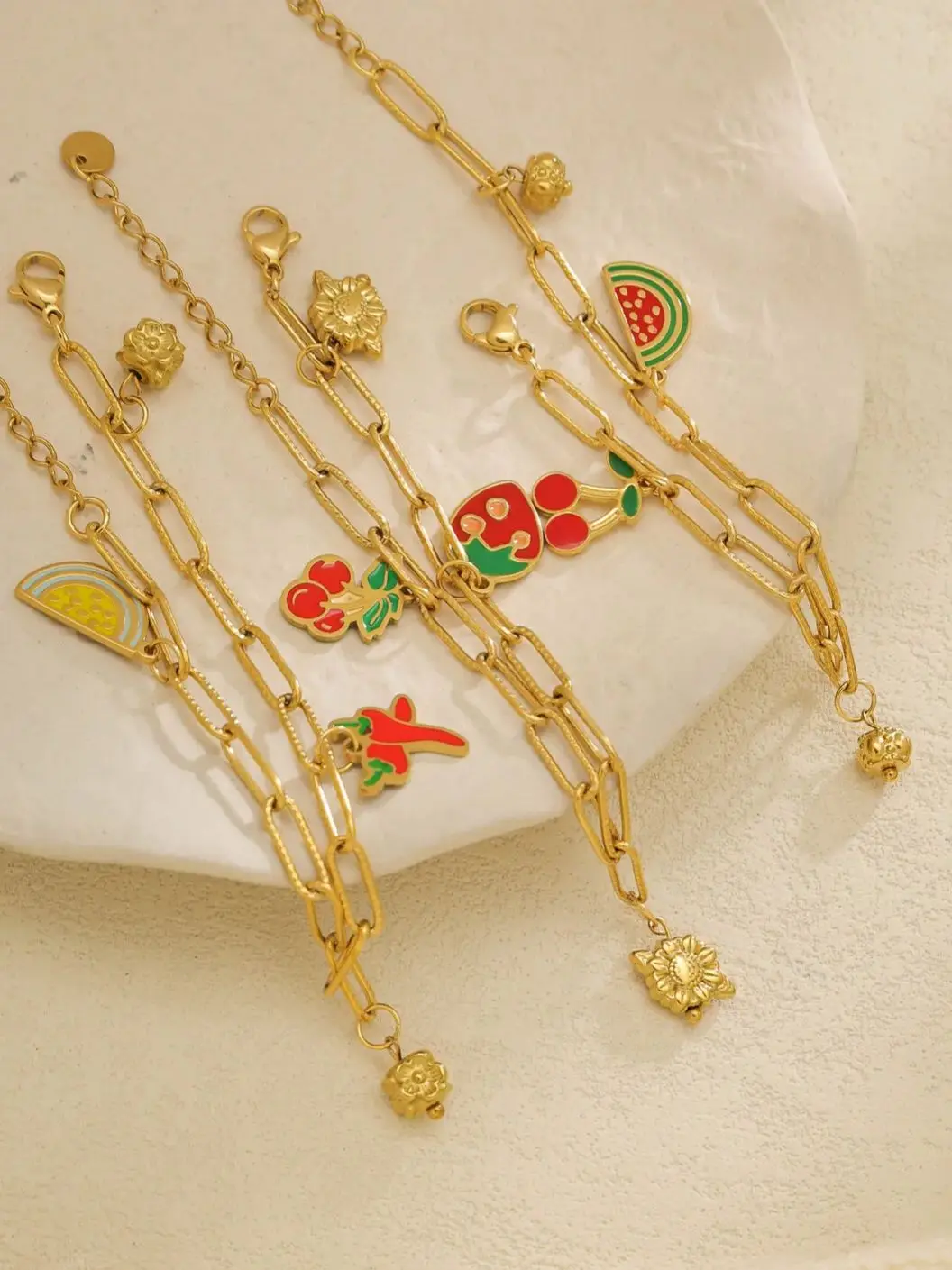 

Cherry Fruit 18K Gold Stainless Steel Pendant Bracelet for Women Anti-allergic Fashion Cute Holiday Party Jewelry Gift