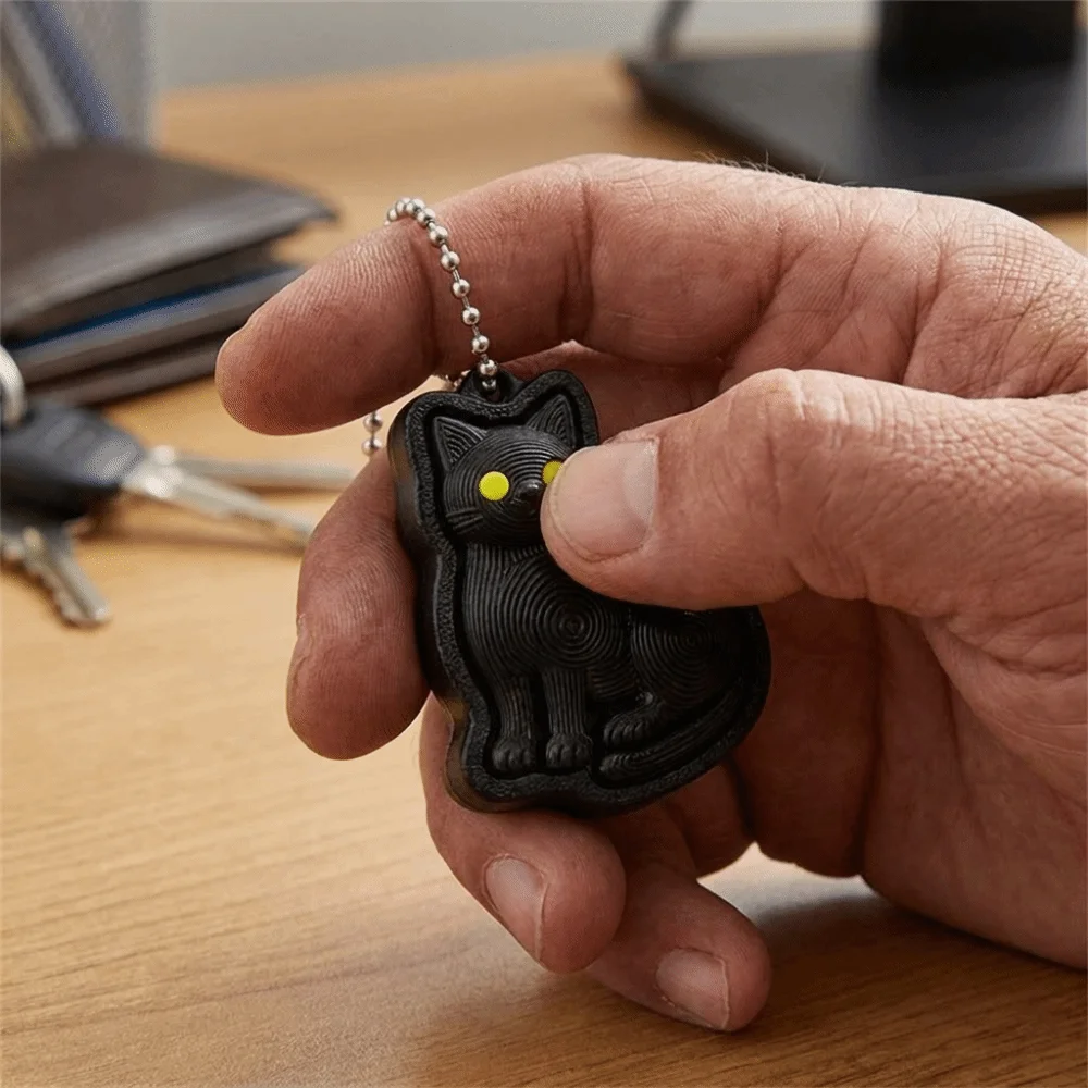 3D Printed Fidget Keychain Silent Clicking Cat/Spider Shape Pressable Clicker Portable Sensory Stimulation Decompression