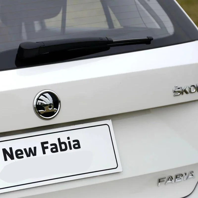 

2025 Горячая 80/90 мм 3D ABS передняя решетка автомобиля, наклейка с логотипом багажника для Skoda VRS Octavia 2 3 A5 A7 Kodiaq Superb Fabia Rapid 3 Karoq Ac