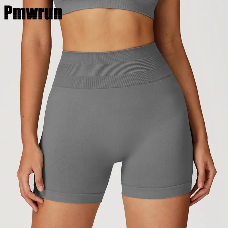 

PMWRUN Women's Seamless Yoga Shorts with Pocket Scrunched Butt High Waist Tight Fitting Sports Running Fitness Pants