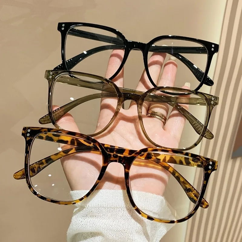 �y�Z�[�����z1 ��/3 ��/4 �R�u���[���C�g���K�l�N���V�b�N�l�C�X�N�G�A�t���[�����K�l�Z�b�g�j���Ə����̃t�@�b�V�������K�l