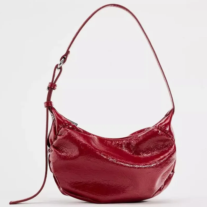 Retro Red Underarm Bag Women Handbag 2024 New Women Bag Fashion Wrinkled Oval Shoulder Bag