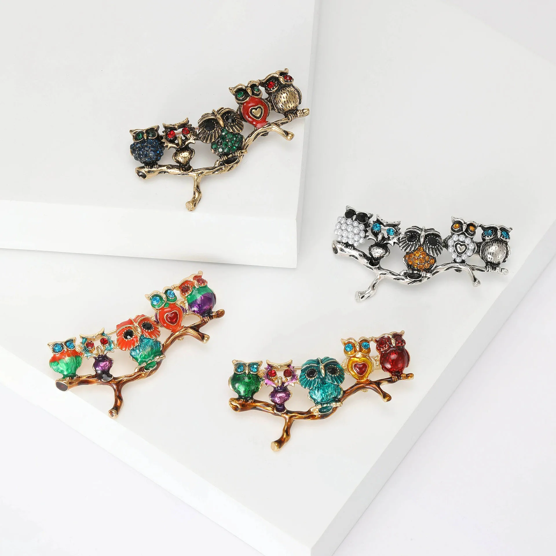 Classic Animal Series Pins Brooches for Woman Men Luxury Designer Jewelry Bird Owl Flamingo Corsage Pin Grande Broche