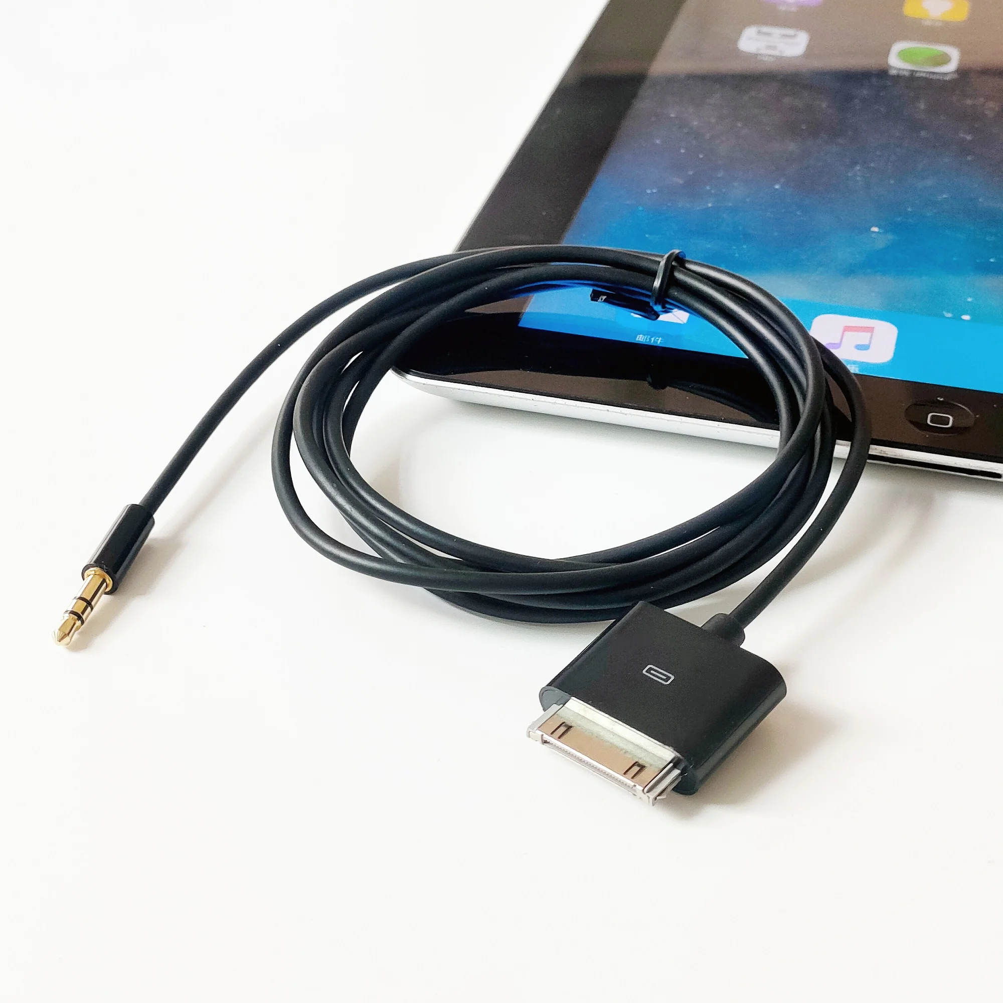 Ipod dockコネクタ3.5ミリメートルステレオ入力アダプタプラグ1.5