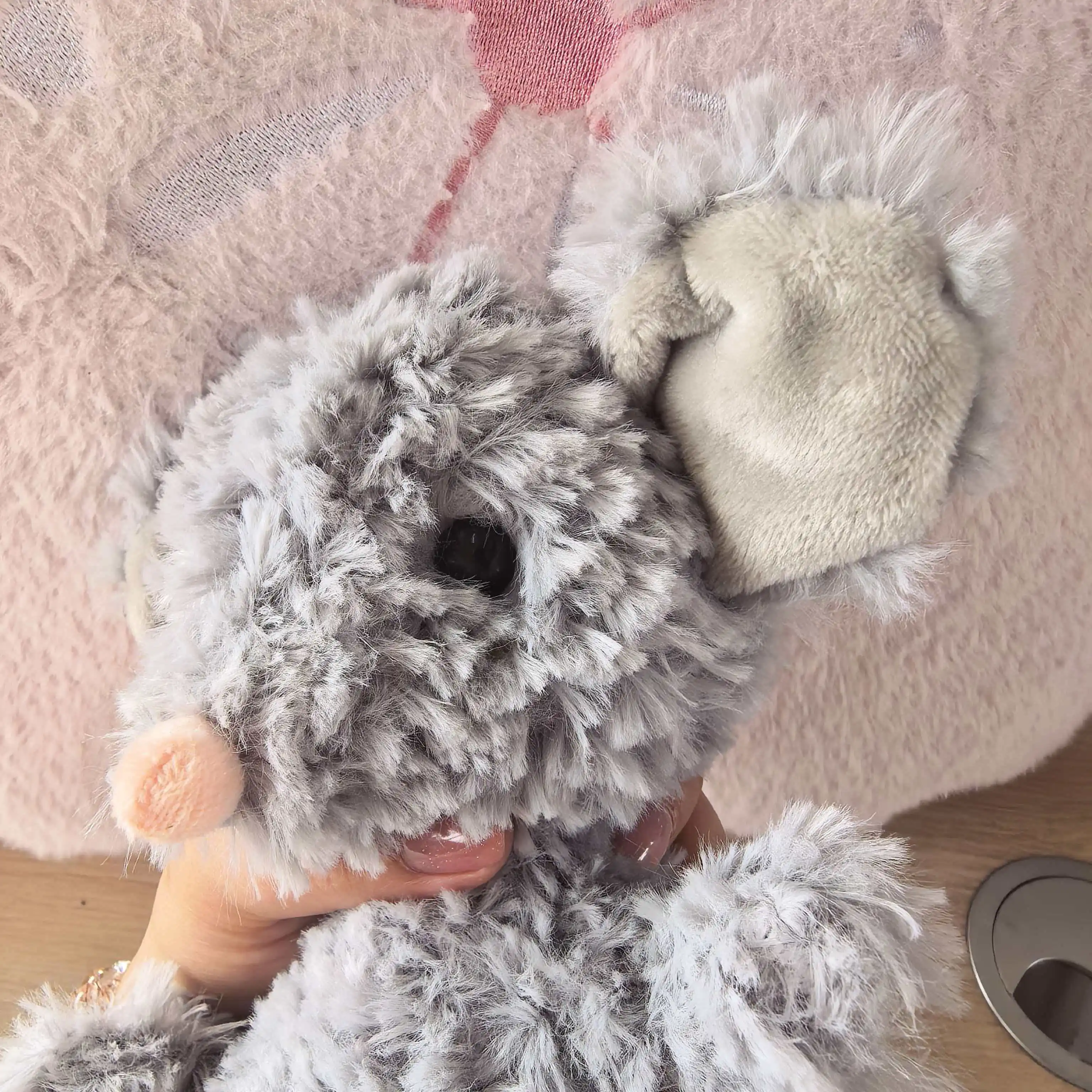 15 cm lebensechte Maus-Plüschfigur, niedliche, intelligente, flauschige Haustierpuppe, zum Kuscheln, als Heimdekoration, hochwertige Geschenke – Detail 1