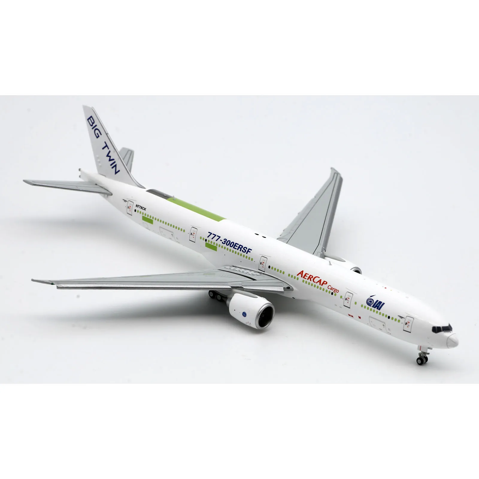 LH4339A Alloy Collectible Plane Gift JC Wings 1:400 Kalitta Air Boeing B777-300ER Diecast Jet Model N778CK Flaps Down