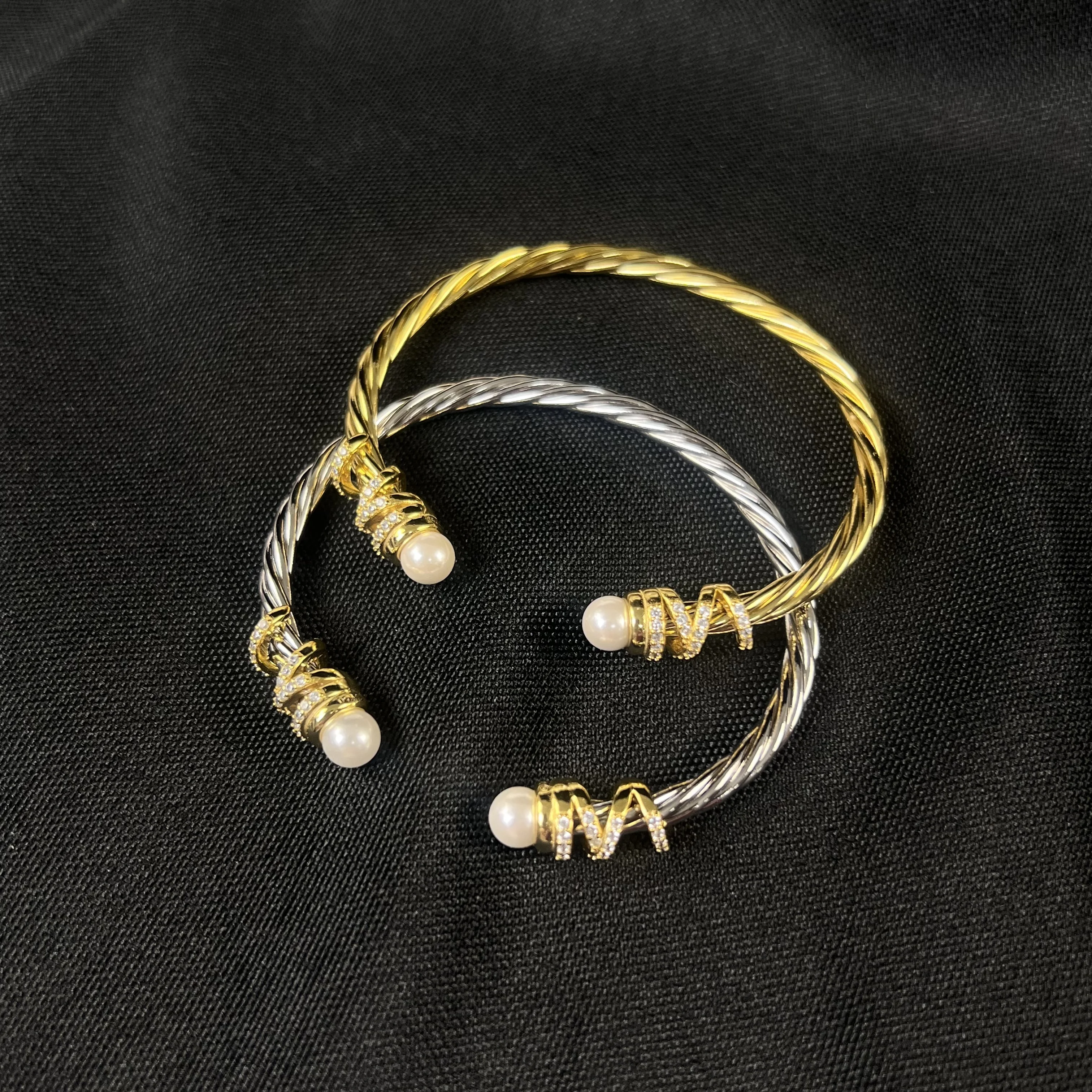 

S925 sterling silver 2025 new 4mm twisted pearl bracelet neutral fashion trend retro personality simple luxury jewelry gift