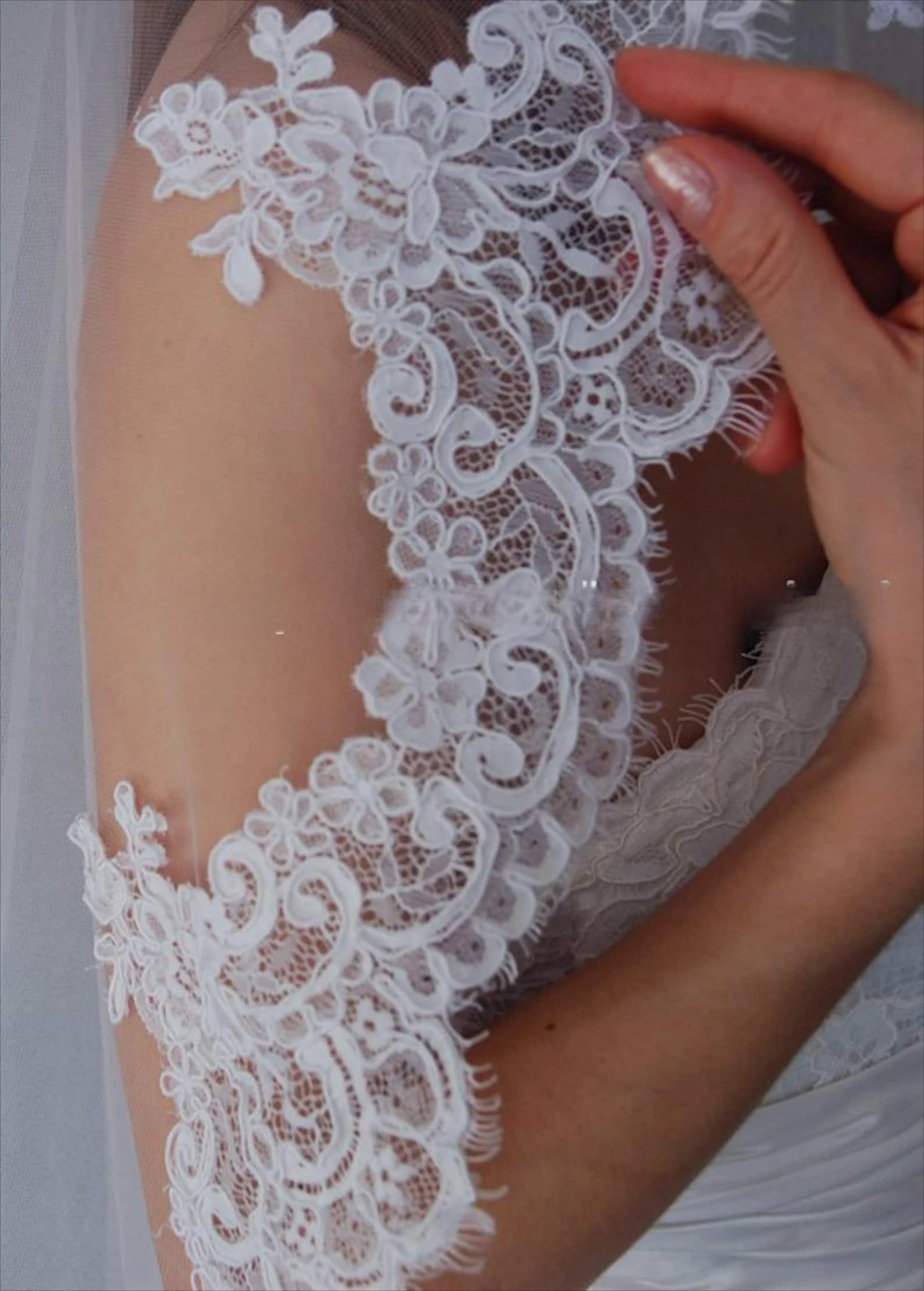 

Royal Cord Lace Veil French Lace Wedding Veil Cord Bridal Veil Soft Tulle Mantilla Eyelashes Lace Edge Handmade Custom Length