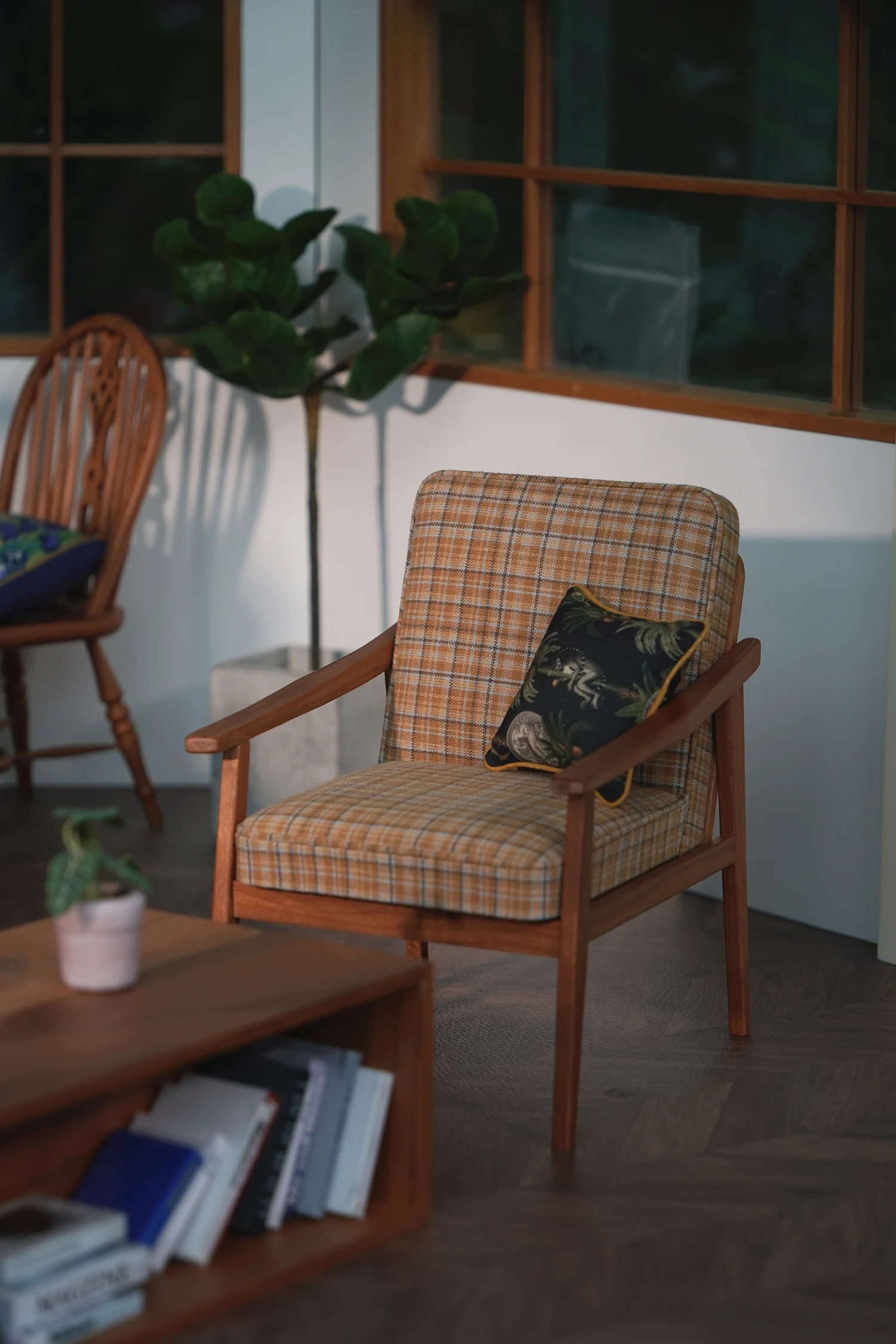 1/6 نموذج بيت الدمية اكسسوارات الأثاث نموذج صغير أريكة شخص واحد من الخشب الصلب