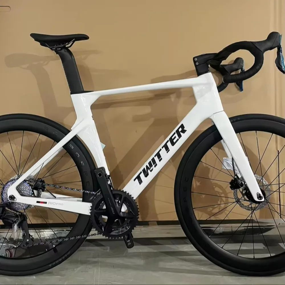 

700C aero racing road bicycle 28inch thru axle disc brake 12*142mm 24 speed toray carbon fiber road bike