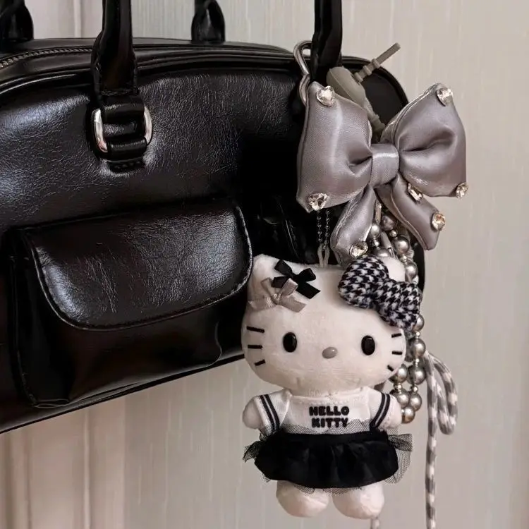 

MINISO New Sanrio Cartoon Super Soft and Cute Girl Plush Hellokitty Keychain Girl's Heart Student Bag Keychain High Quality