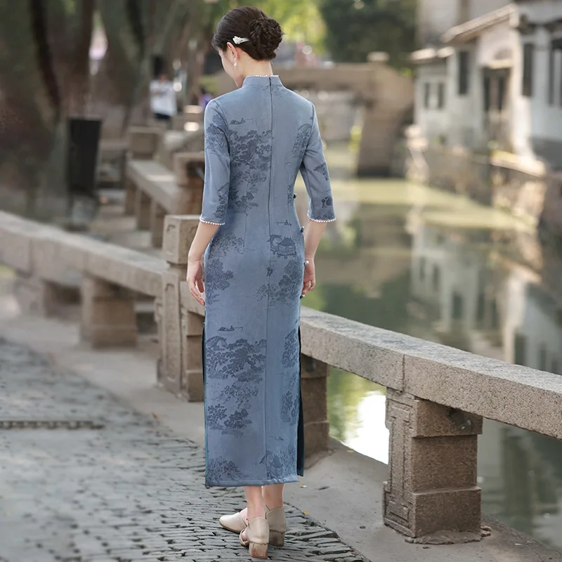 Cheongsam azul escuro vintage feminino, cheongsam chinês, roupa tradicional do Qipao, melhorada, retrô, elegante, magro, longo