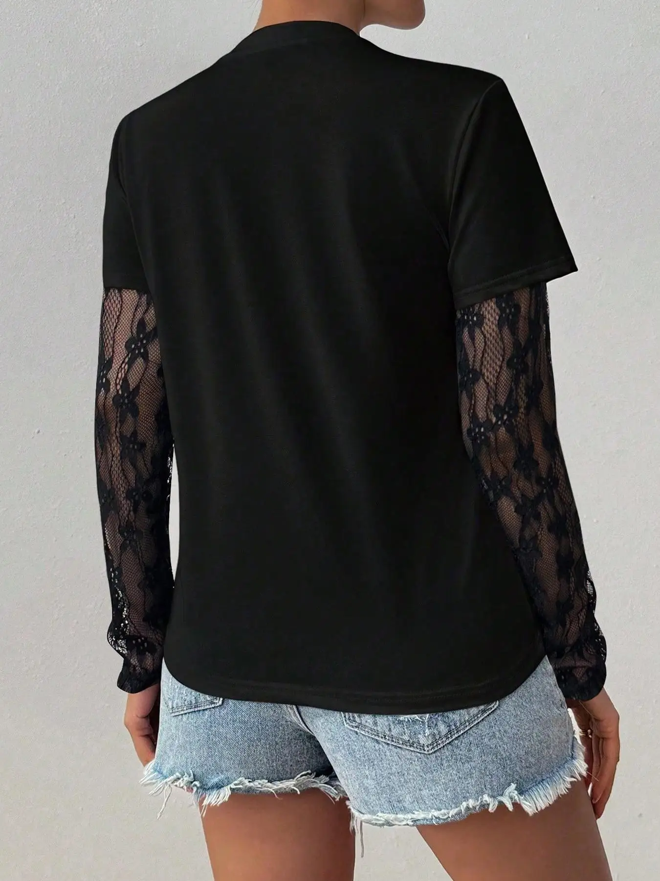 Ladies Solid Color Round Neck Long Sleeve T-Shirt with See-through Lace Panel Design Fashionable Breathable Women's Top