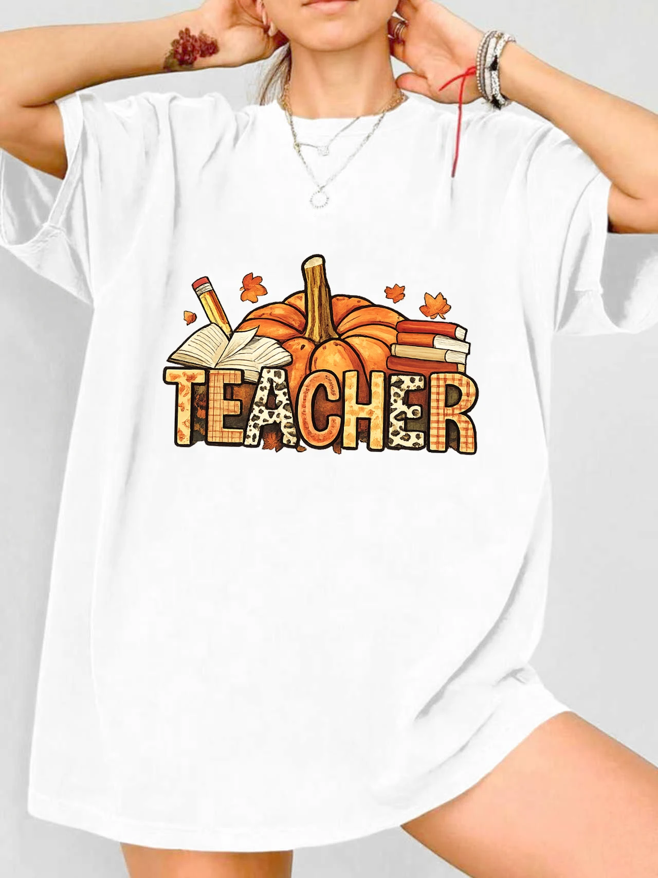 

【WDS03187】Женская футболка больших размеров с круглым вырезом, короткими рукавами, эластичными рукавами-полурукавами и модными принтами.