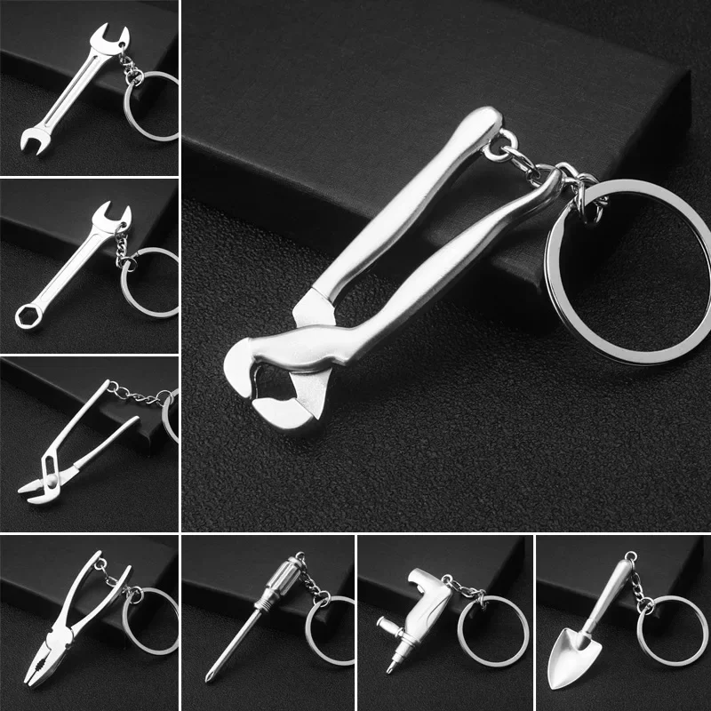 1Pc Keychains For Men Car Bag KeyRing Combination Tool Portable Mini Utility Pocket Clasp Ruler Hammer Wrench Pliers Shovel