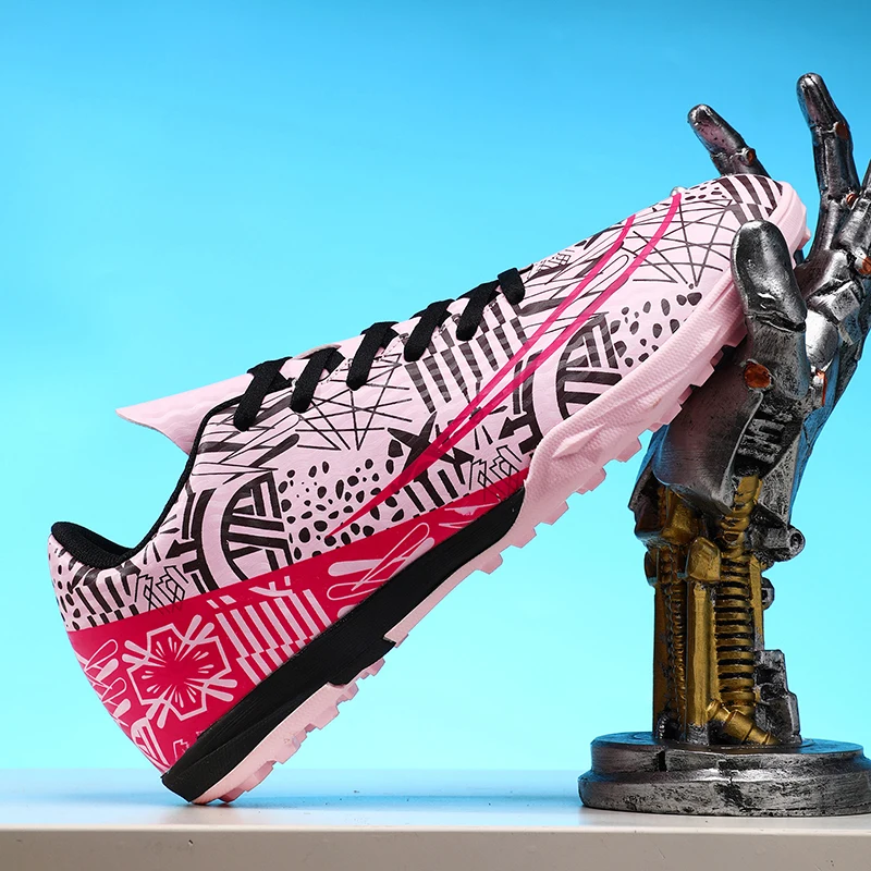 

New Men Unisex Hot Sale Football Boots Professional Soccer Shoes Women Ultralight Cleats Futsal High-quality TF/FG Sneakers